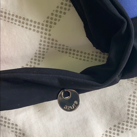 Azura Australia never worn bikini top - Picture 2 of 4